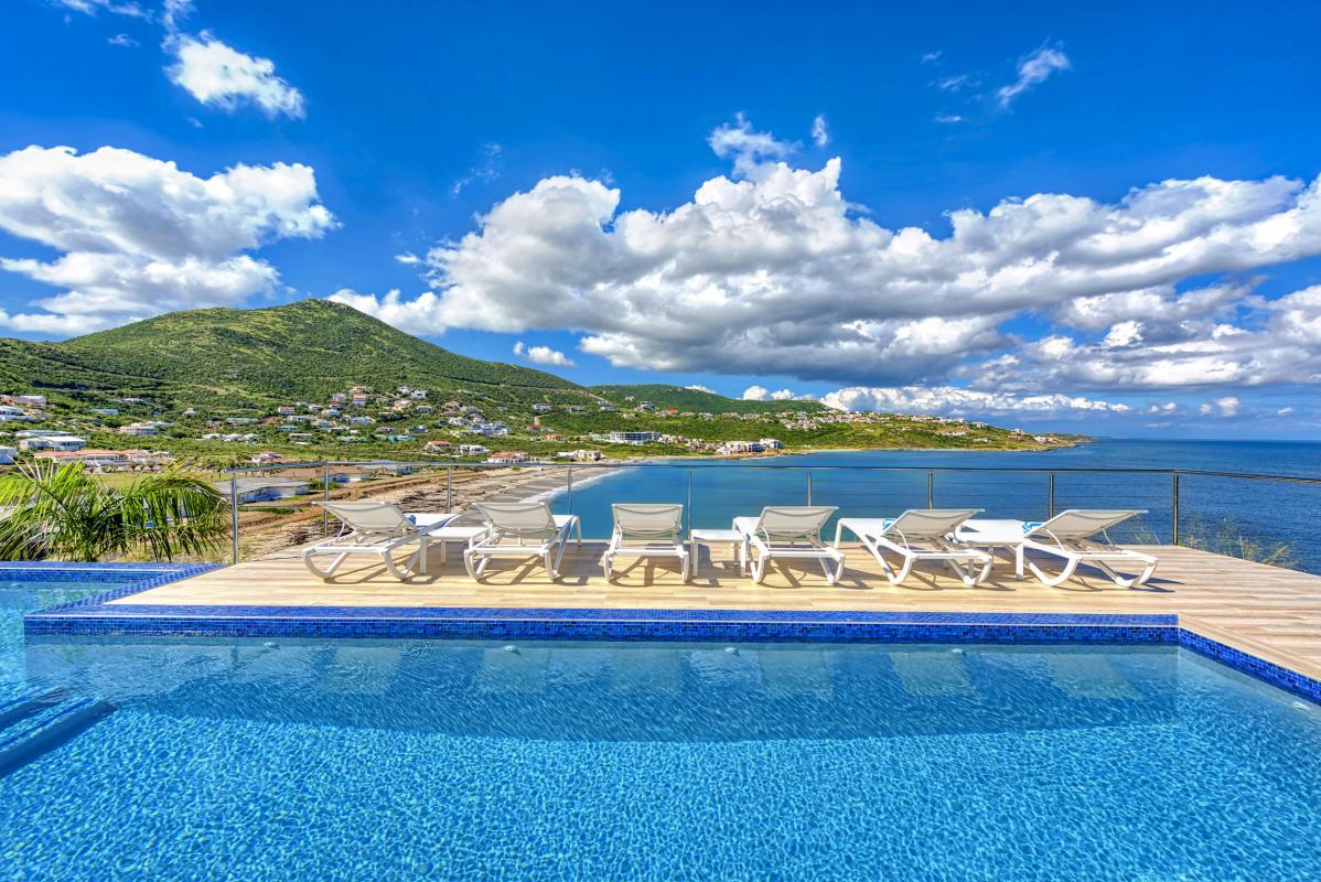 Amalia 2_Location villa piscine vue mer Saint Martin